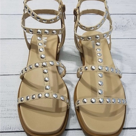 Mia Gladiator Sandals- NWOT - Picture 2 of 3